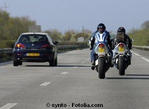 Équipement réfléchissant moto. Équipement réfléchissant moto.